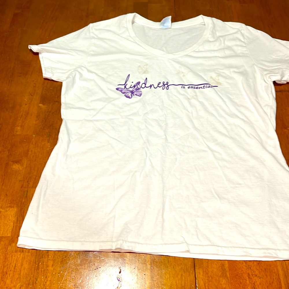 Womens V-neck T-shirt
